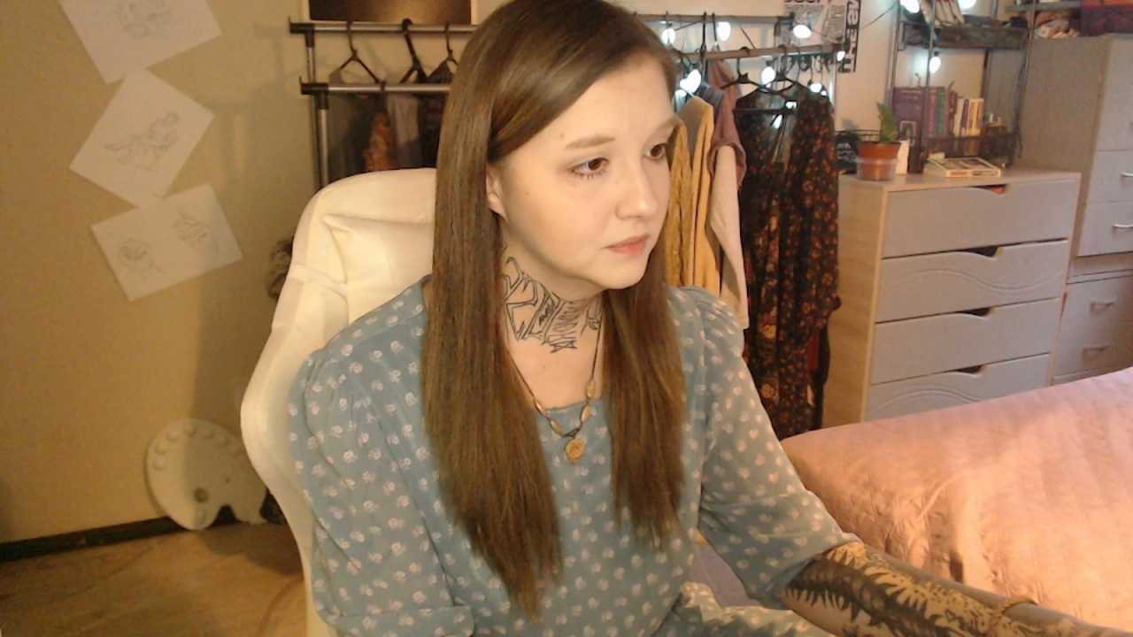 Taissa_Harmon cam recording
