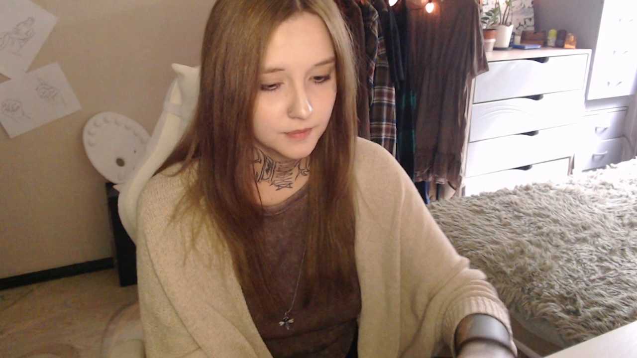 Taissa_Harmon cam recording