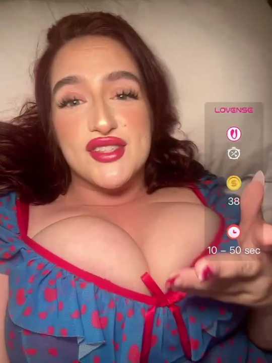 TaliaMommyMelons cam recording