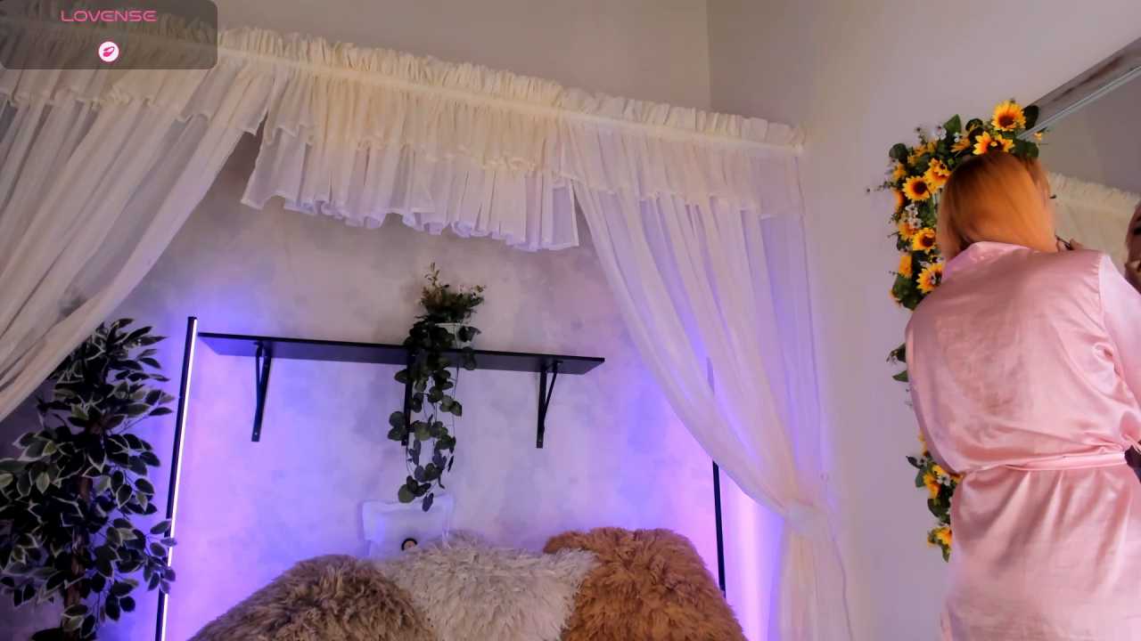 TaniaLarsen cam recording