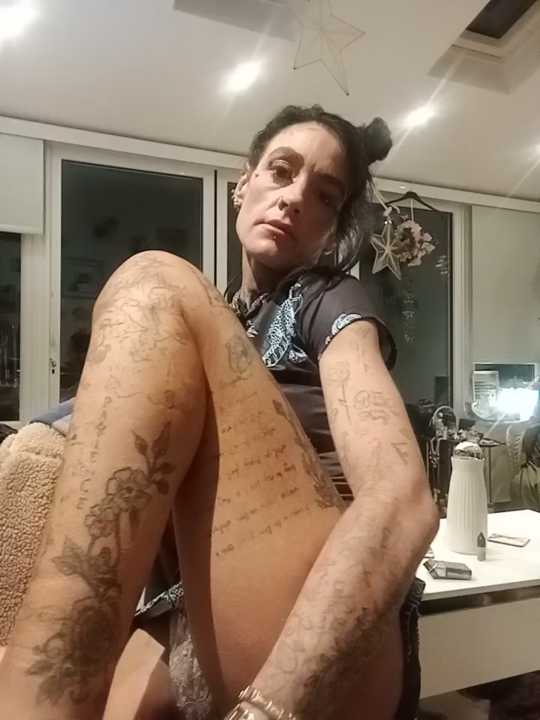 Tannedtattooed69 cam recording