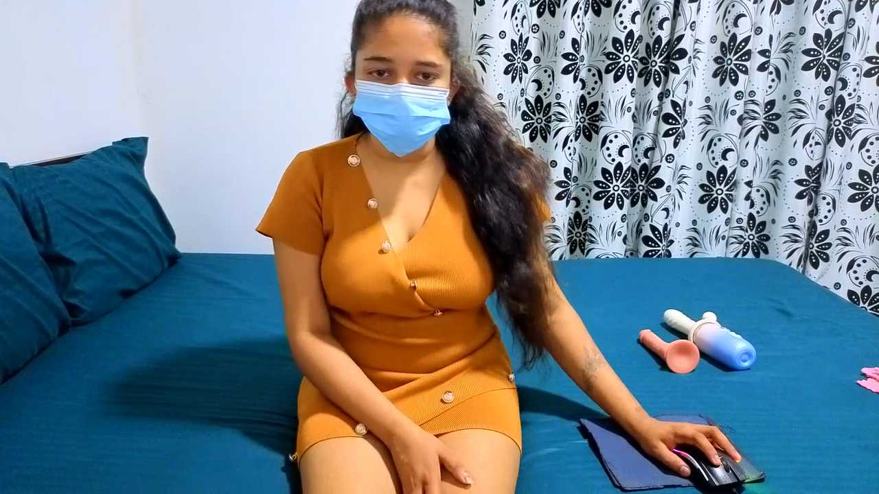 Tatoo_girl cam recording