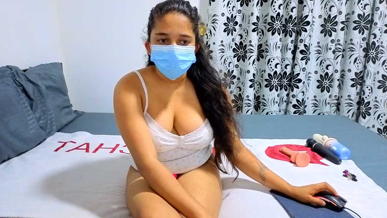 Tatoo_girl cam recording