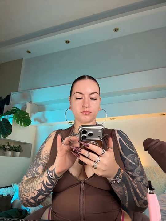 Tattitude_ cam recording