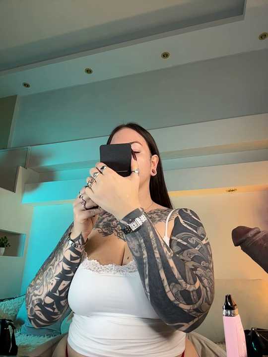 Tattitude_ cam recording