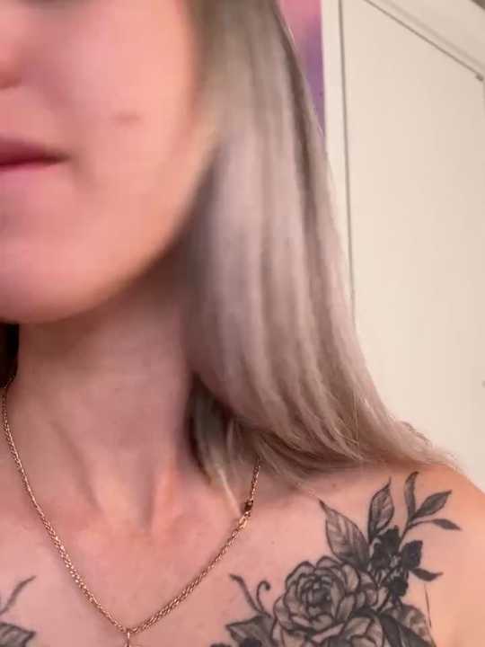 TeaseBabeXXX