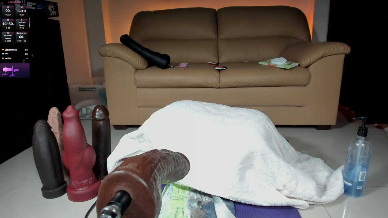Th3Qu33n0fBigg3st cam recording