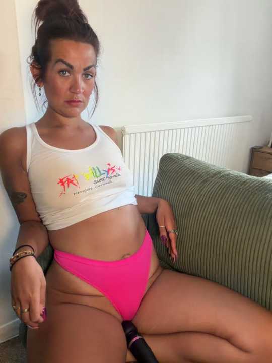 TheGirlNextDoor_33