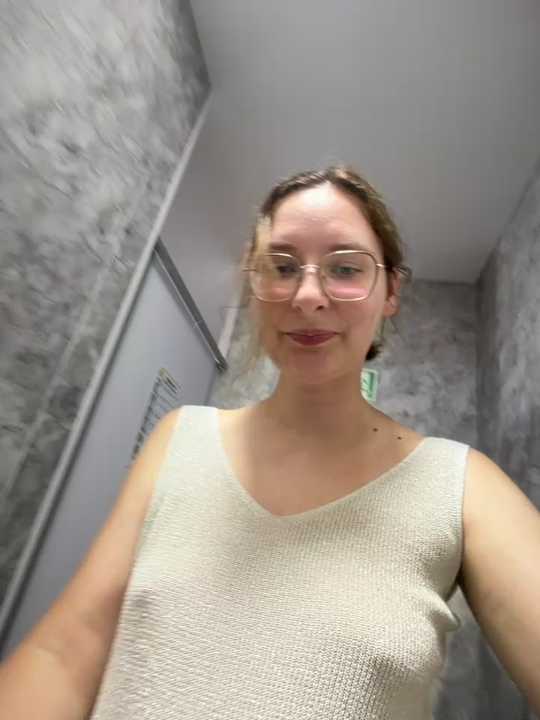 The_Snowwhitee