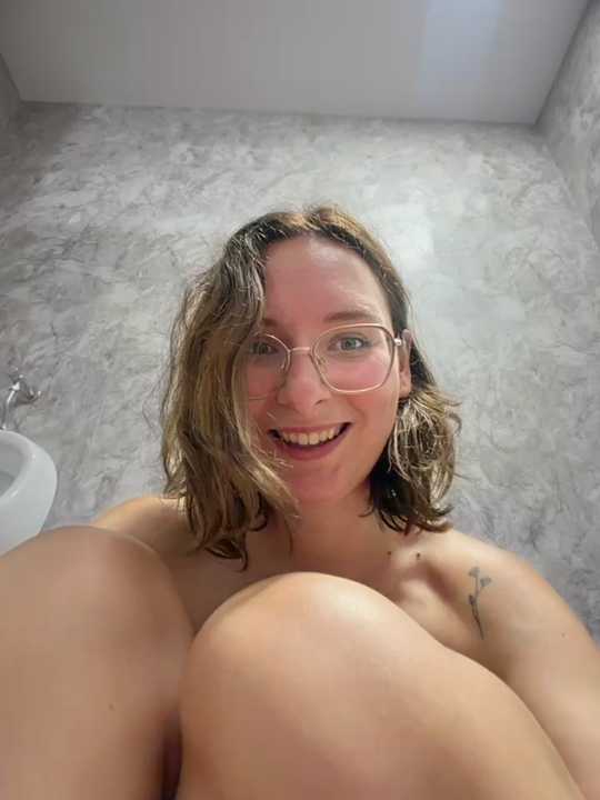 The_Snowwhitee cam recording
