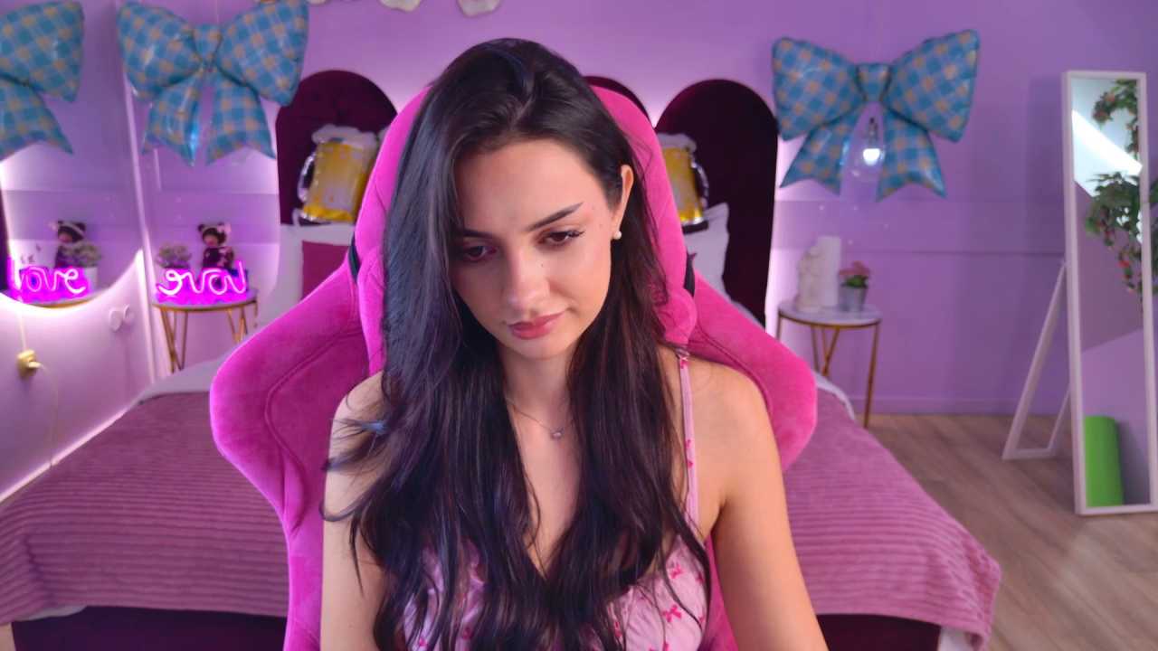TianaFoxy cam recording