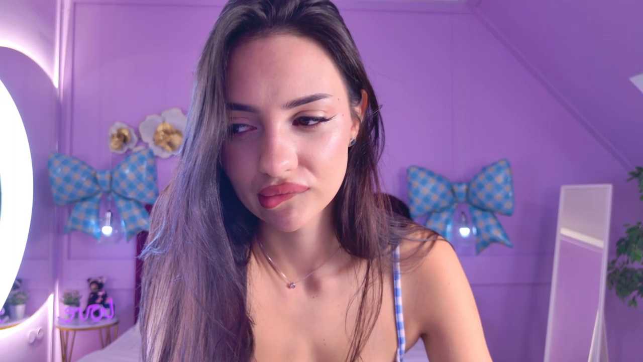 TianaFoxy cam recording