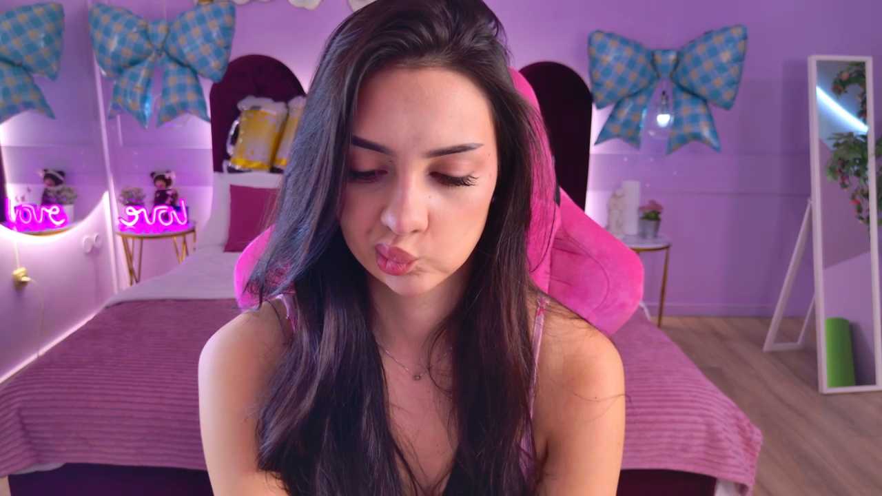 TianaFoxy cam recording