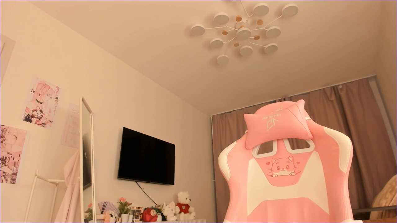 Tiffany_Paw cam recording