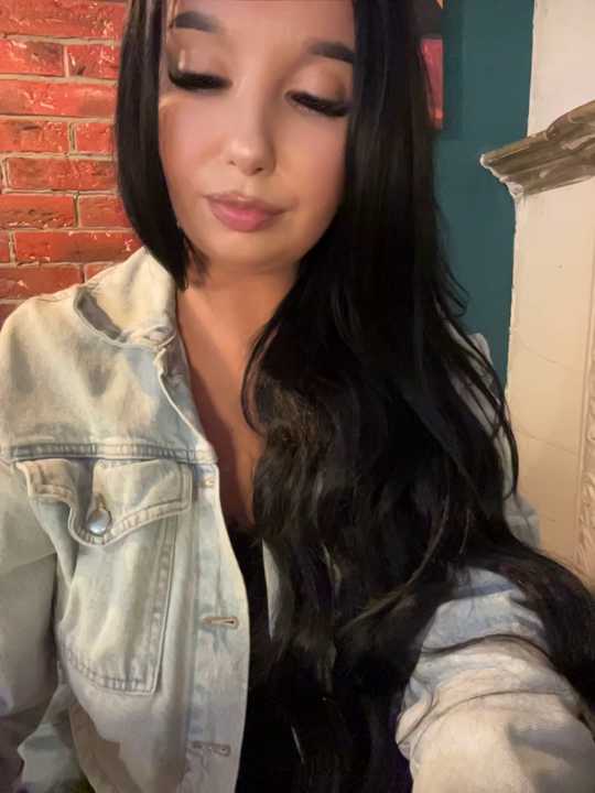 Tisha_Busty