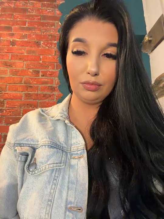 Tisha_Busty Stripchat recording – Oct 25, 2026