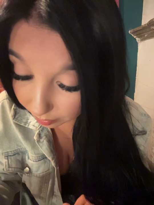 Tisha_Busty