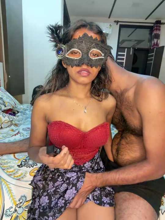 Too_yum_girl