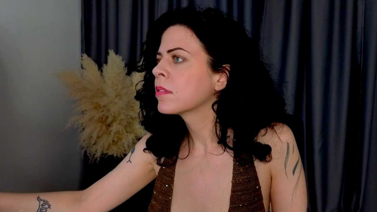 TrishaHart Stripchat recording – Oct 24, 2026