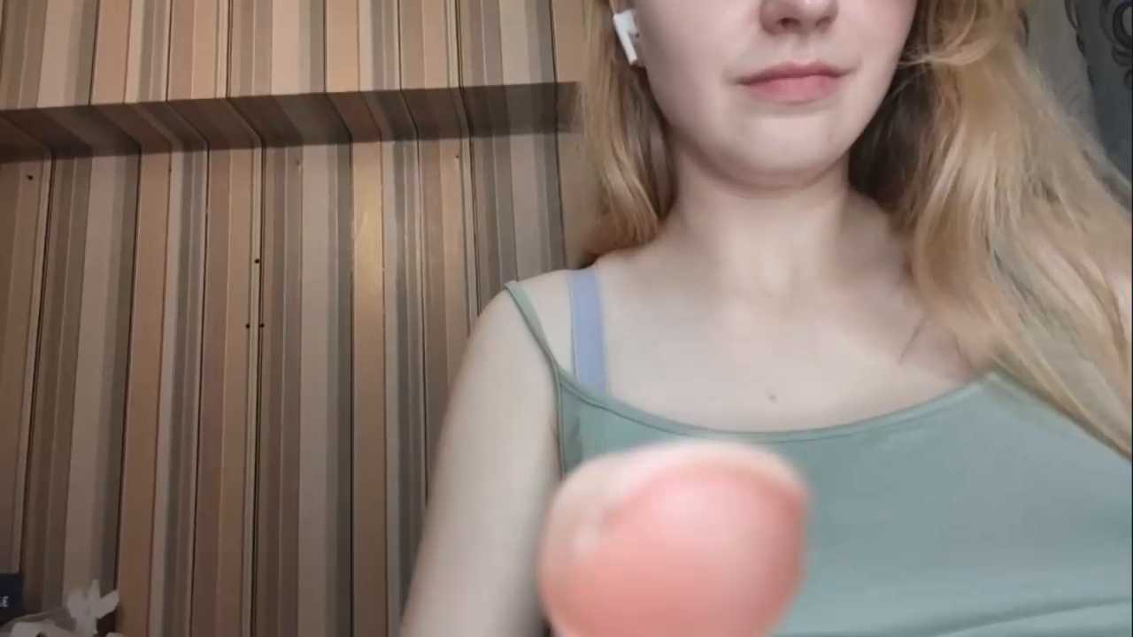TristaDifillippo cam recording