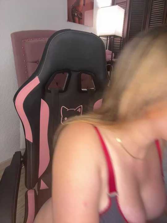 Trixie1__