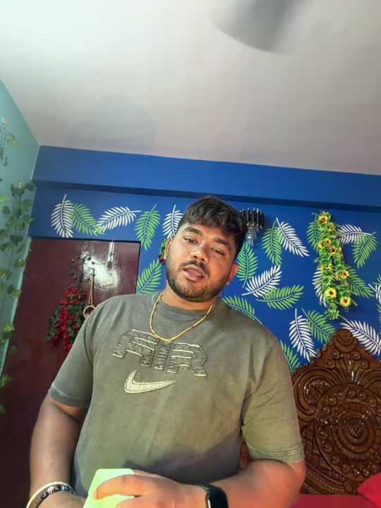 V-Hot-Sweti