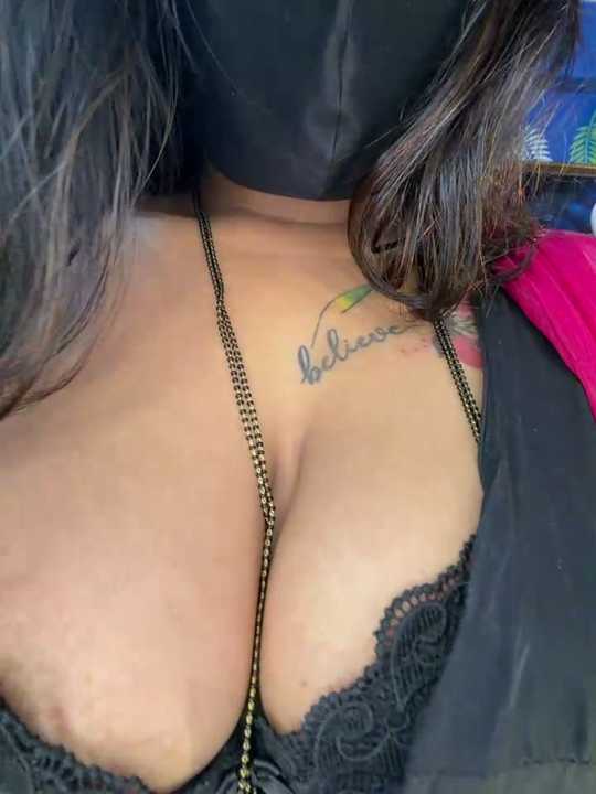 V-Hot-Sweti