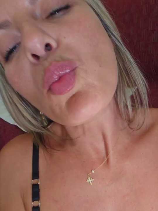 VIKS_SECRET cam recording