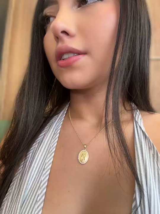 Valentina-gomezz cam recording