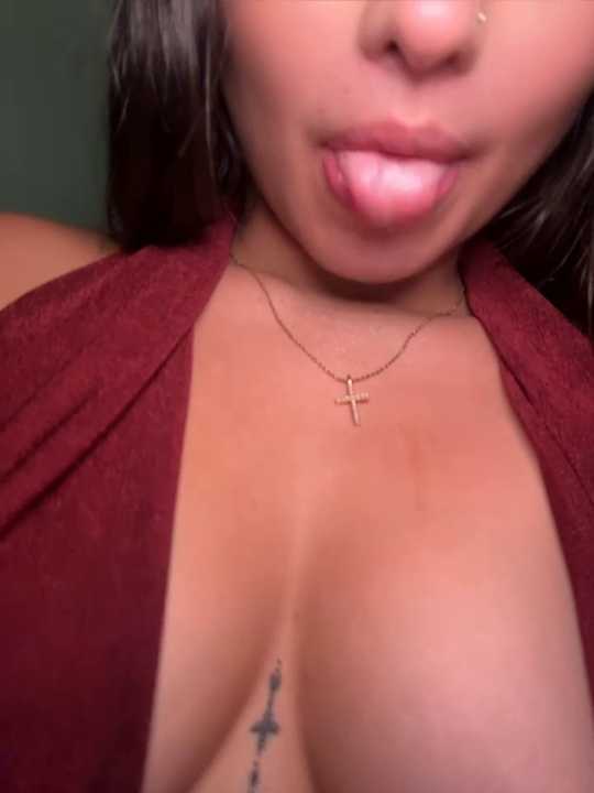 Valentina-gomezz cam recording