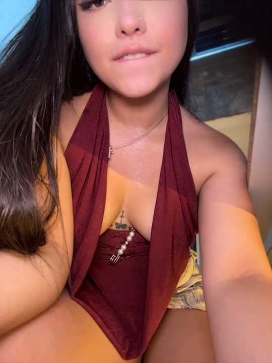 Valentina-gomezz cam recording