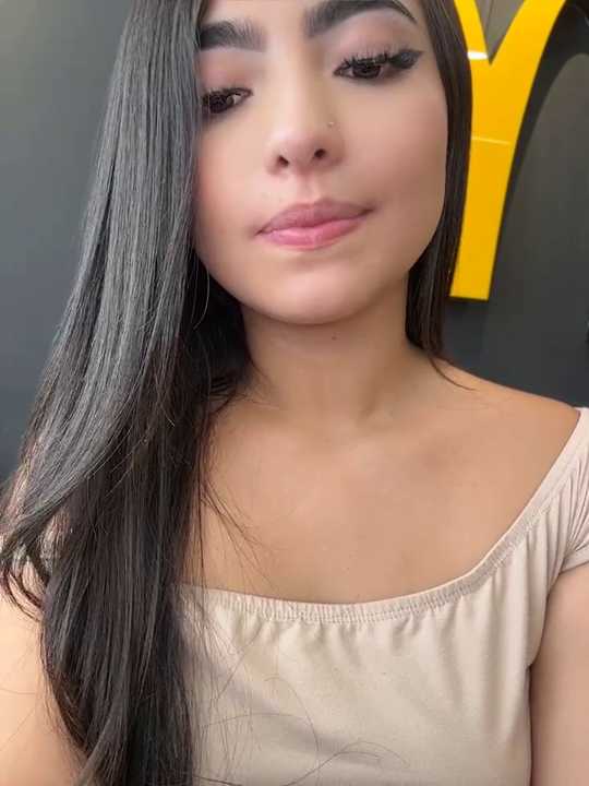 Valentina-gomezz