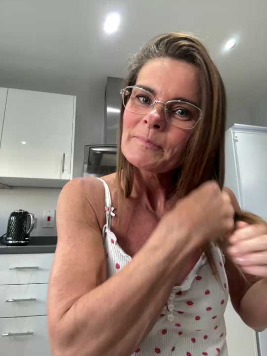 Valentina_Rose-2163xoxo cam recording