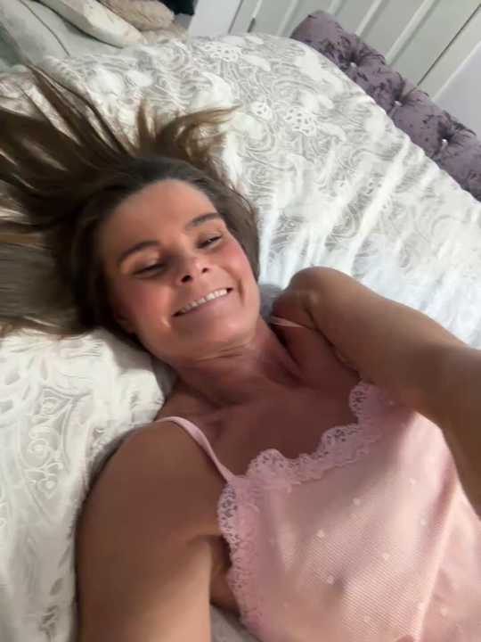 Valentina_Rose-2163xoxo Stripchat recording – Oct 14, 2026