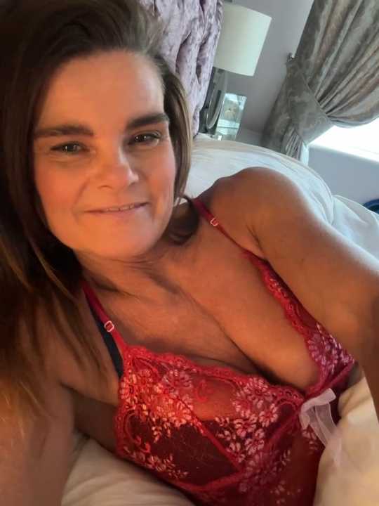 Valentina_Rose-2163xoxo Stripchat recording – Oct 21, 2026