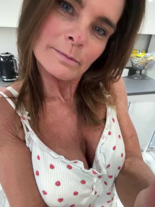 Valentina_Rose-2163xoxo cam recording