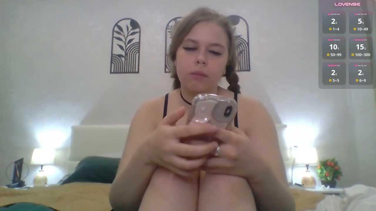 VaryaBelle Stripchat recording – Oct 25, 2026