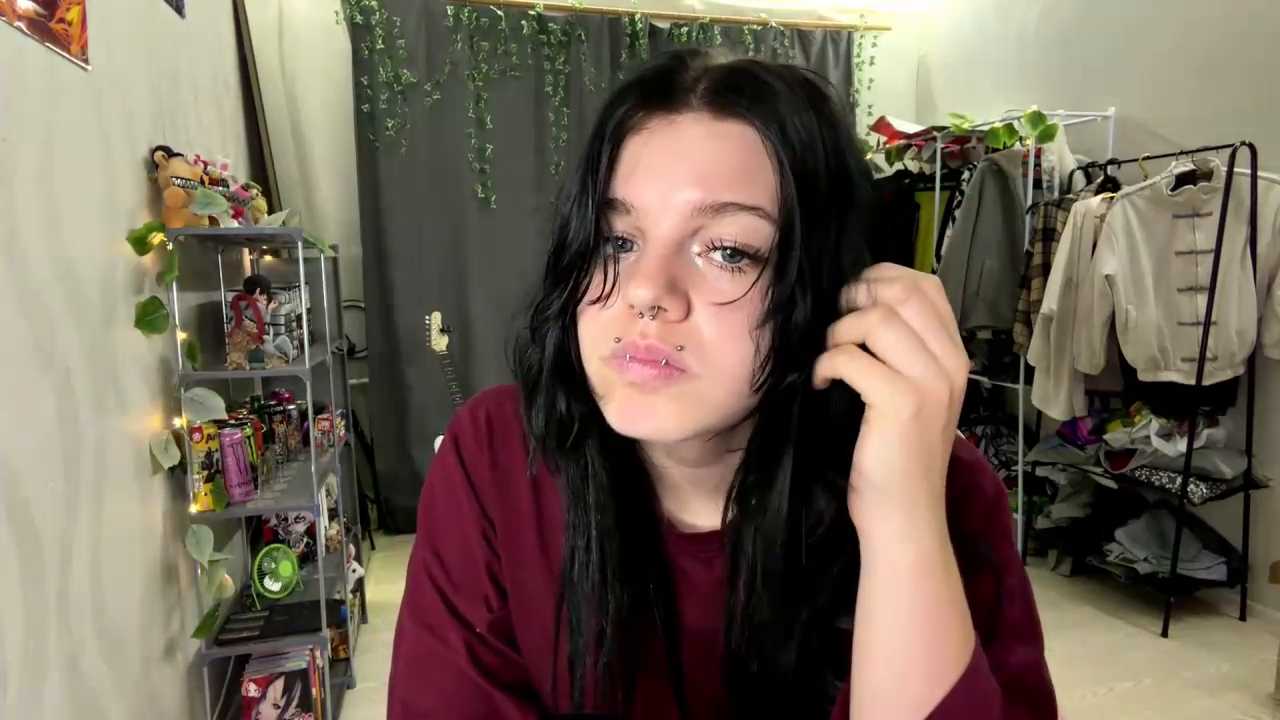 Veloura_Sweet cam recording
