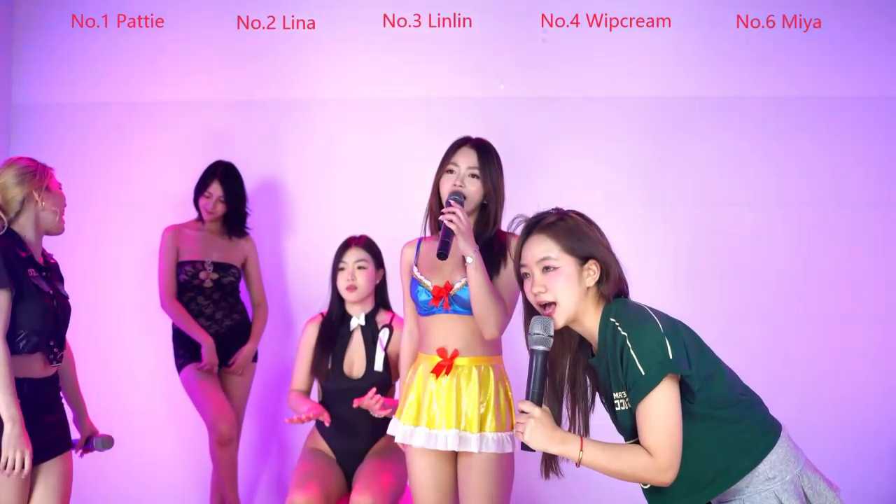 Velvet--girl cam recording