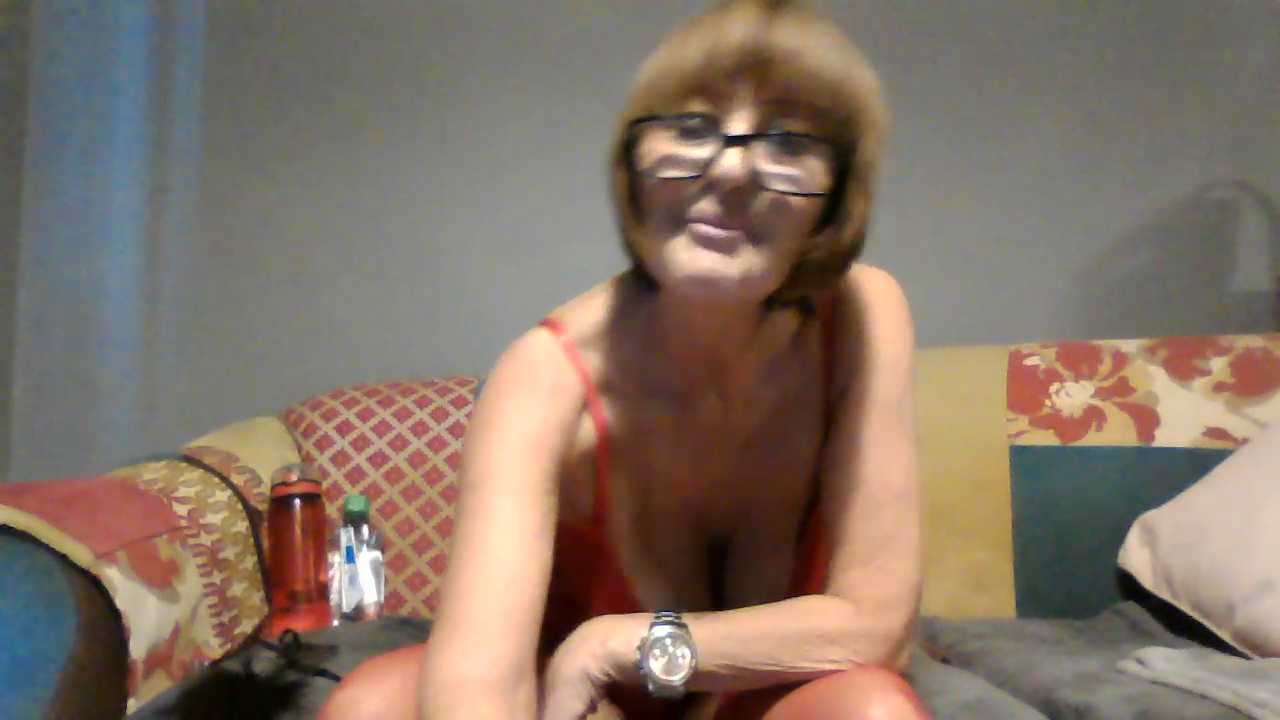 Velvet-Amorous-Milf Stripchat recording – Oct 29, 2026