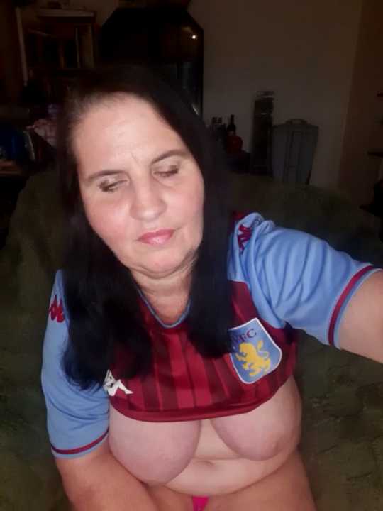 Velvet-Milf cam recording