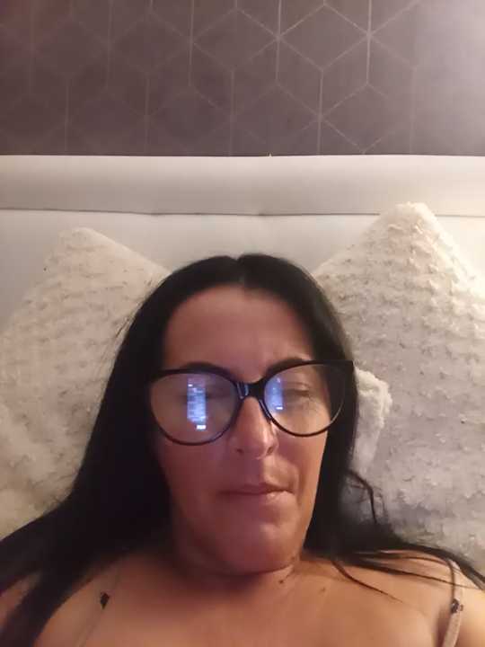 VelvetNaughty-Shem Stripchat recording – Oct 19, 2026