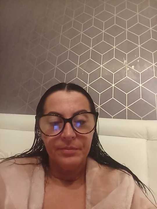 VelvetNaughty-Shem Stripchat recording – Oct 26, 2026