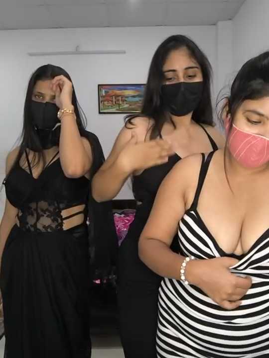 Velvett_vixens cam recording