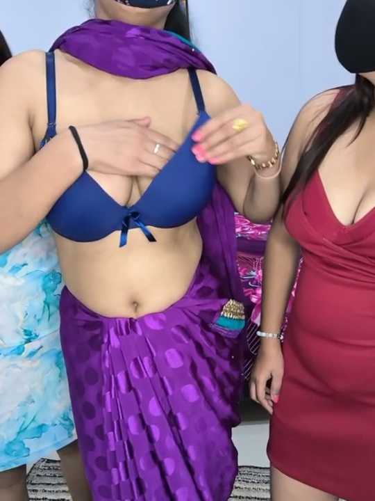 Velvett_vixens cam recording