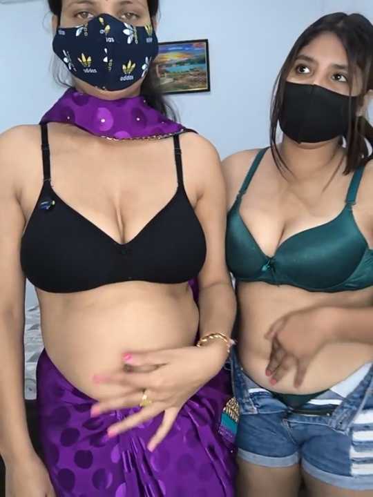 Velvett_vixens cam recording