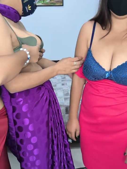 Velvett_vixens cam recording