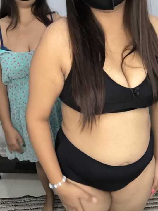 Velvett_vixens cam recording