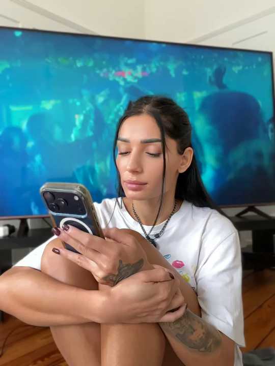 Vicky_luxe cam recording