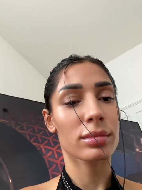 Vicky_luxe cam recording